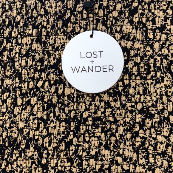 Gorgeous Dress Elastic tube style top,flares out,stunning with boots. - Picture 5 of 5